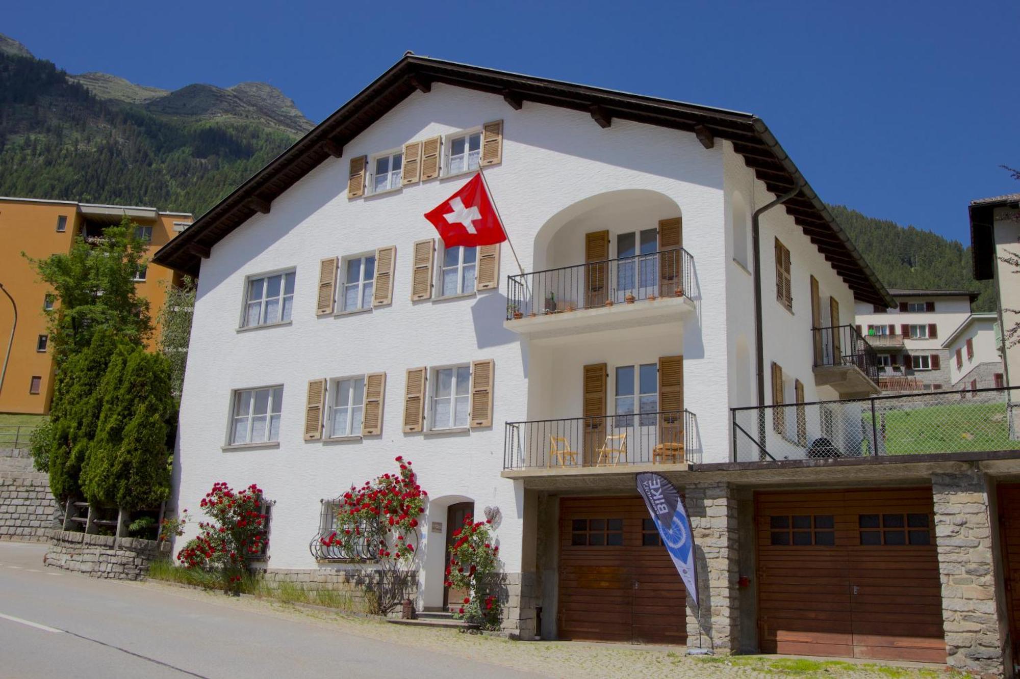 Chalet Cuore Delle Alpi Airolo Ngoại thất bức ảnh